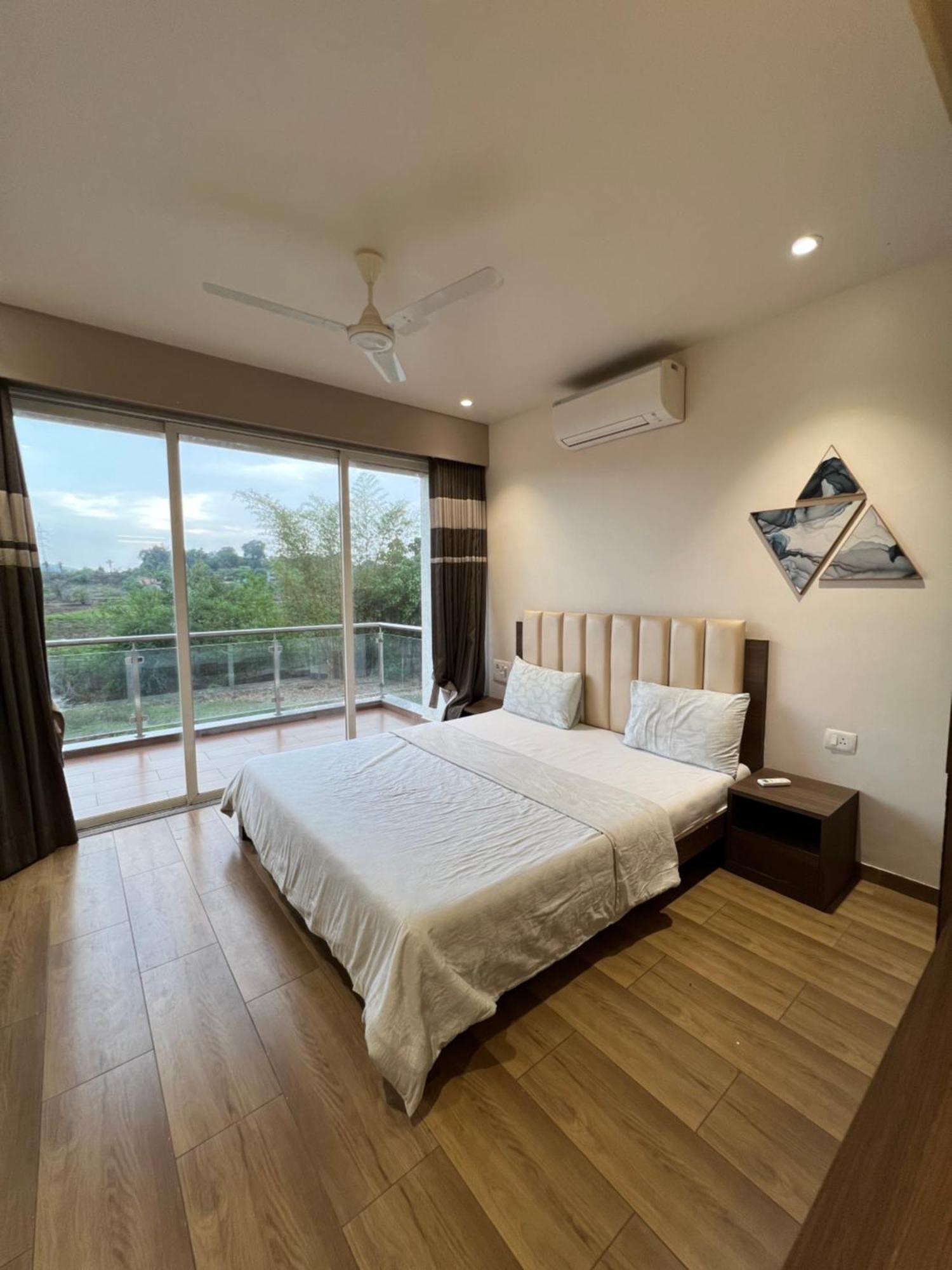 Capetown Resort Igatpuri Exteriör bild